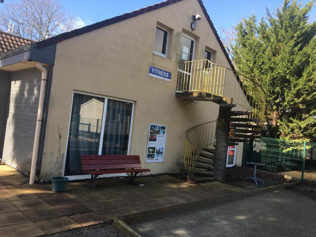 Mobilhome Familial 6 A 7 P 3 Chambres 42 M2 Saint Brevin Les Pierres Couchees Dış mekan fotoğraf