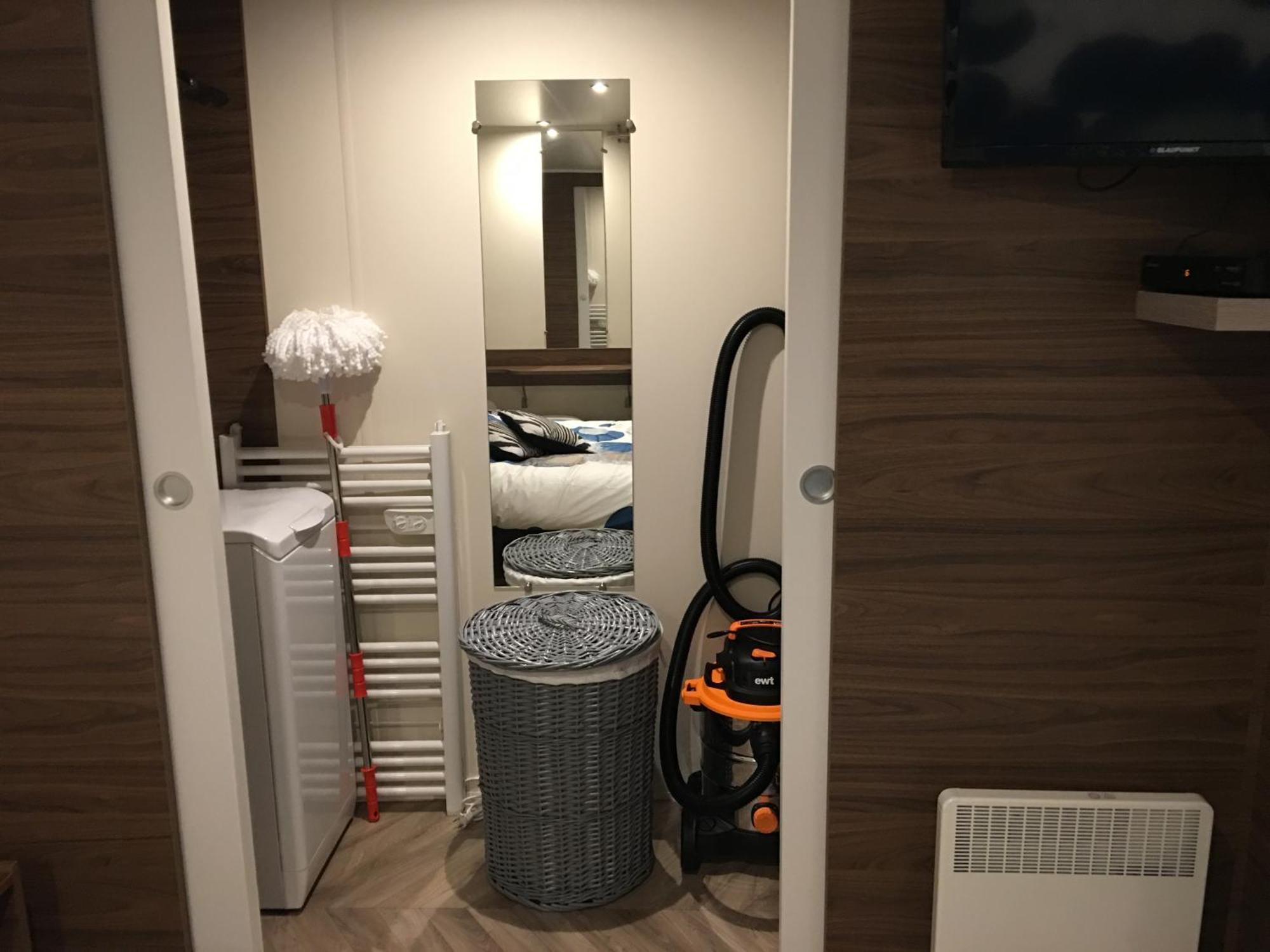 Mobilhome Familial 6 A 7 P 3 Chambres 42 M2 Saint Brevin Les Pierres Couchees Dış mekan fotoğraf