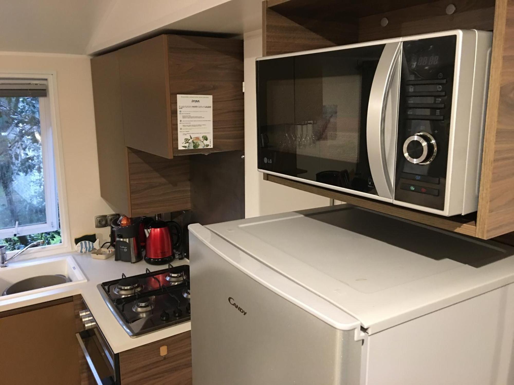 Mobilhome Familial 6 A 7 P 3 Chambres 42 M2 Saint Brevin Les Pierres Couchees Dış mekan fotoğraf