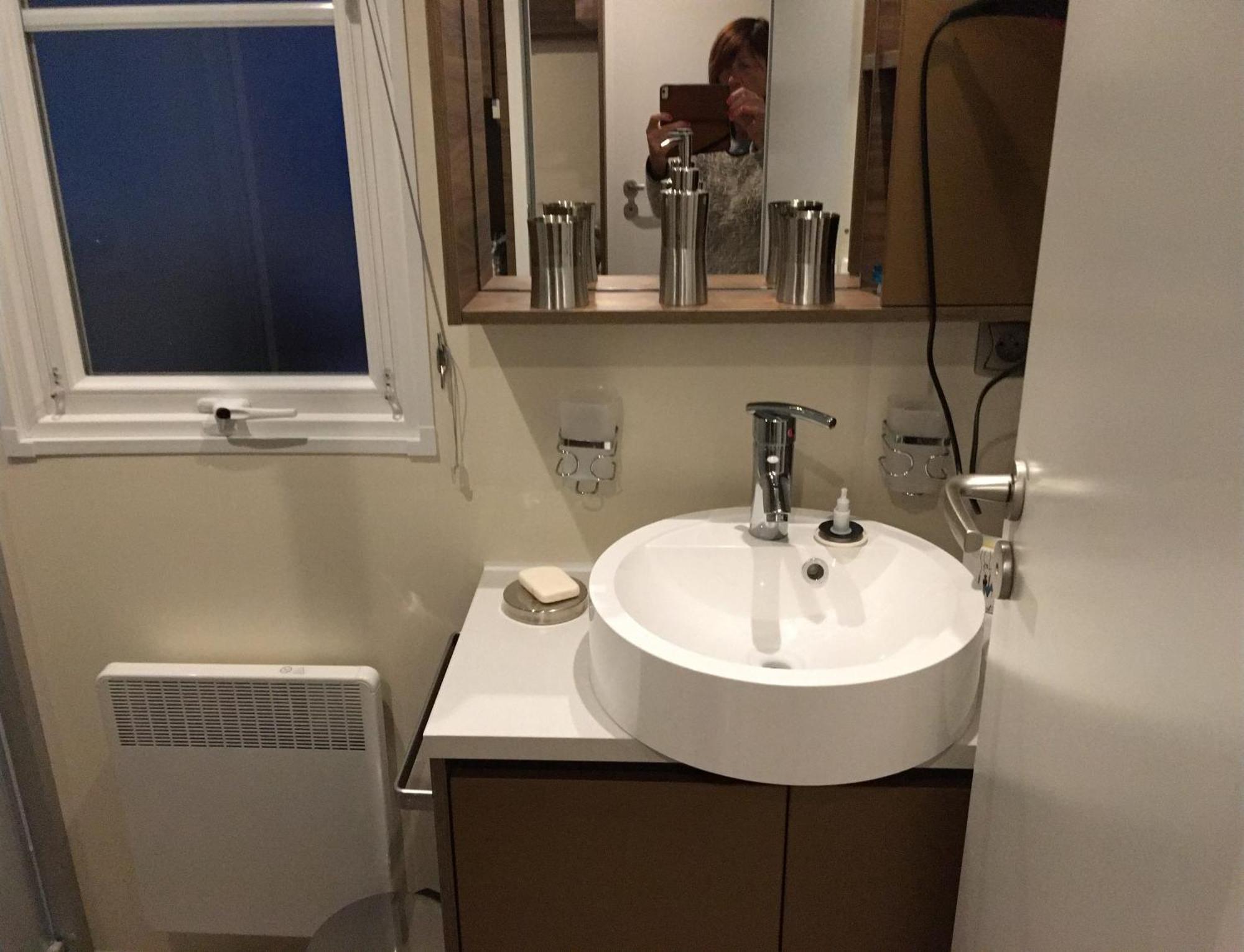 Mobilhome Familial 6 A 7 P 3 Chambres 42 M2 Saint Brevin Les Pierres Couchees Dış mekan fotoğraf